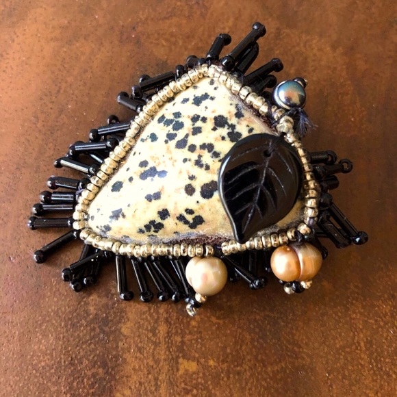 unknown Jewelry - Dalmatian Jasper beautiful & unique artisan made brooch adorned w/beads & pearls